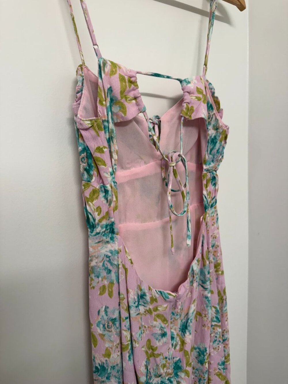 ASTR the Label “Verana Dress” - Picture 6 of 10